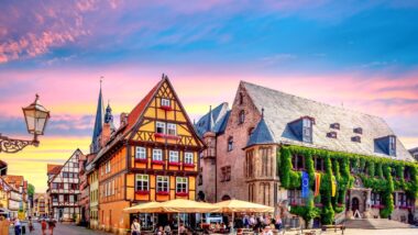 Architecture médiévale en Allemagne  la ville que le temps a oubliée vous attend !